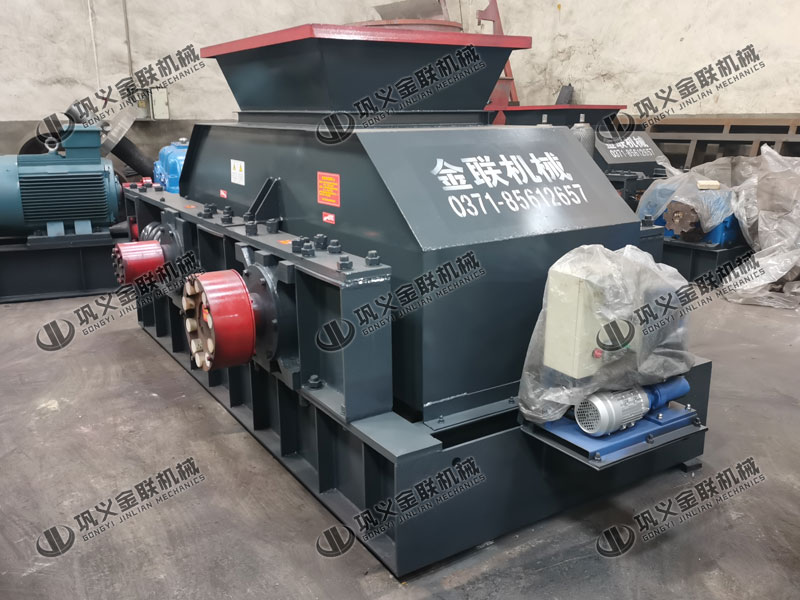 時產(chǎn)30噸對輥破碎機有哪些結(jié)構(gòu),有哪些型號? 時產(chǎn)30噸對輥破碎機有哪些結(jié)構(gòu),有哪些型號?