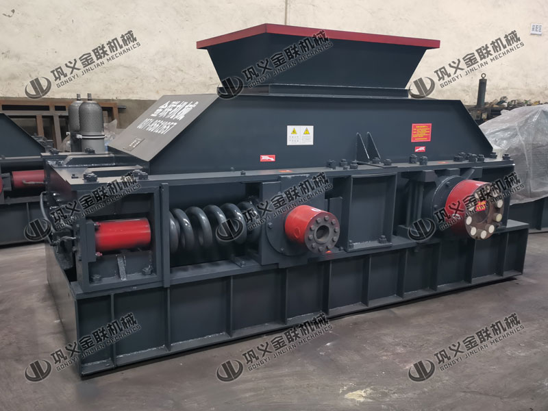 時產(chǎn)30噸對輥破碎機有哪些結(jié)構(gòu),有哪些型號? 時產(chǎn)30噸對輥破碎機有哪些結(jié)構(gòu),有哪些型號?