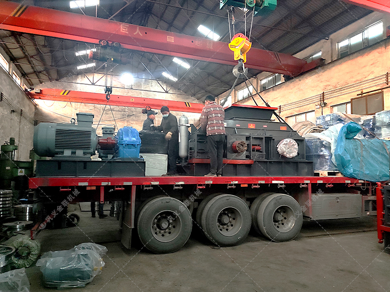 2PG1200x800液壓對輥制砂機發貨 石灰石制砂