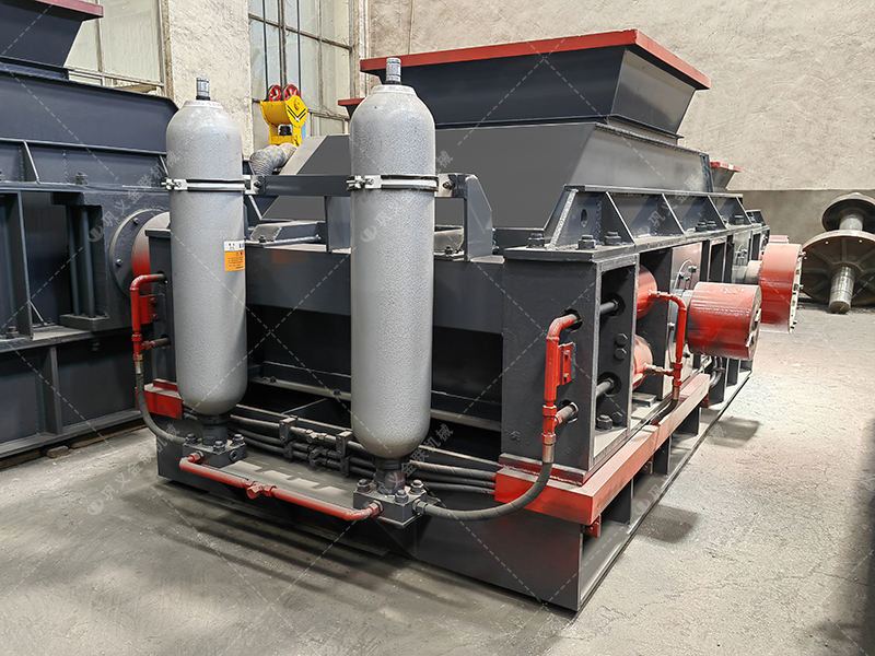 1208大型半自動液壓對輥破碎機發貨 破碎鵝卵石